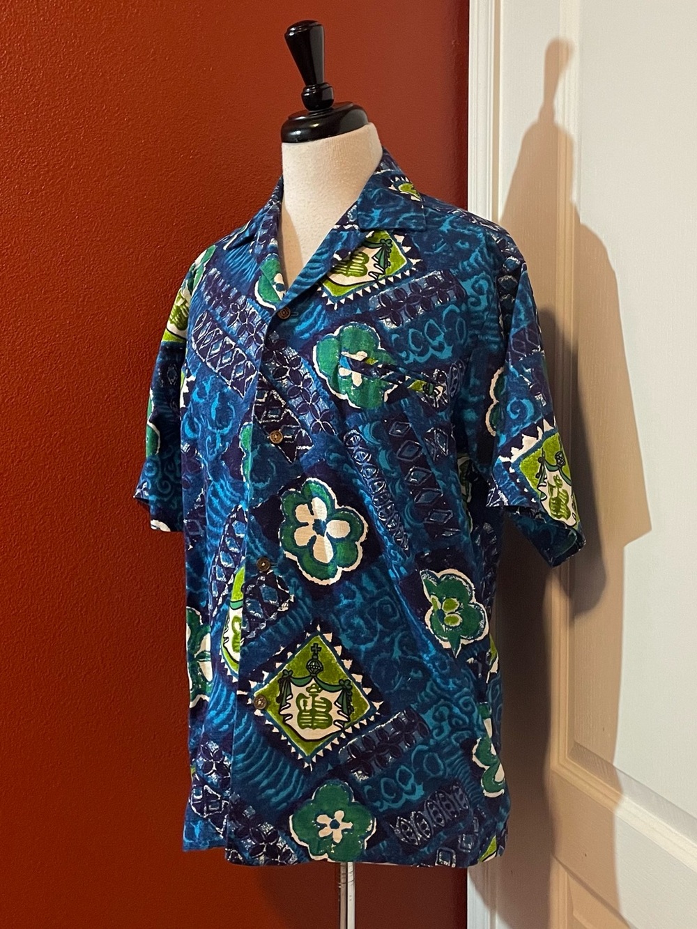 Richard Douglas Men’s Vintage 60/70’s Barkcloth Aloha Camp Collar Hawaiian Shirt